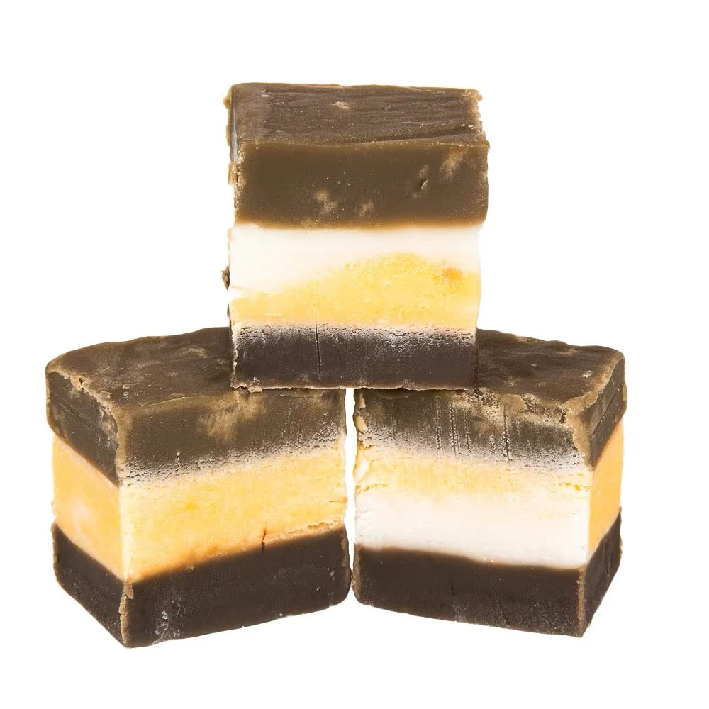 Creme Egg Fudge 100g